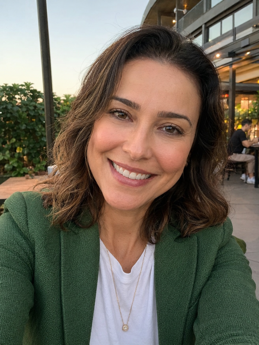 Fernanda L.